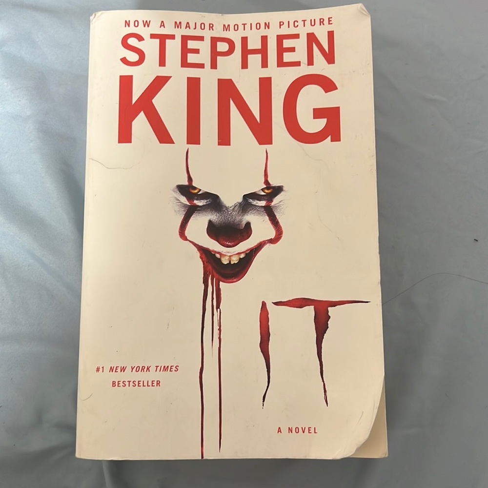 IT paperback by author Stephen King